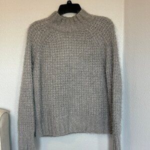 Fuzzy Pullover Gray Sweater